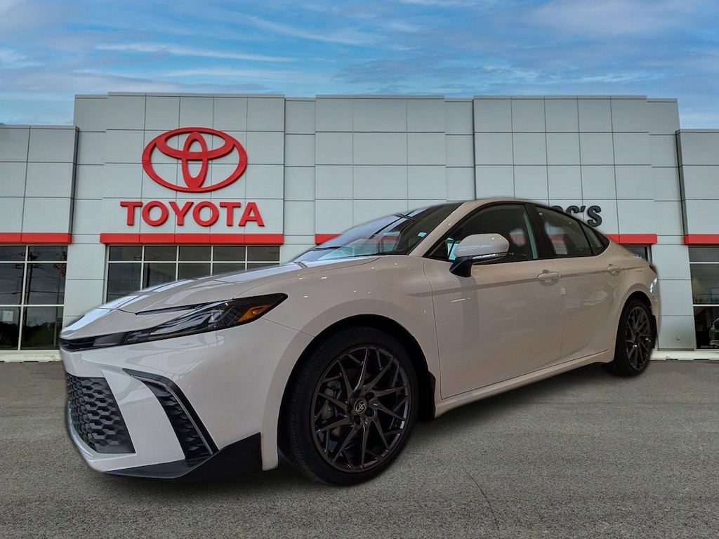 New 2026 Toyota Camry SE Sedan