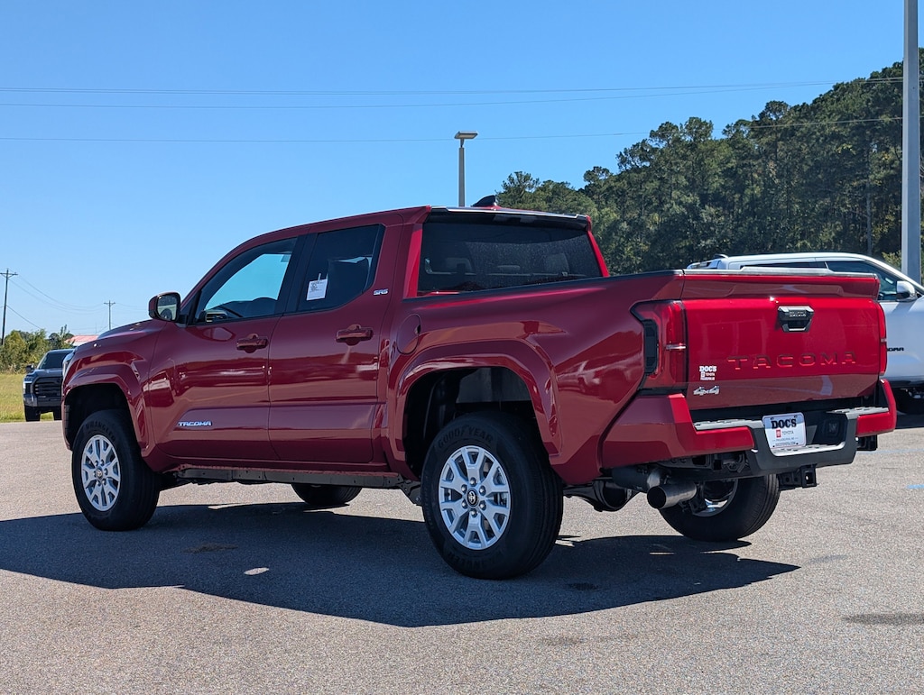 New 2025 Toyota Tacoma SR5 Double Cab 5' Bed AT Truck Double Cab