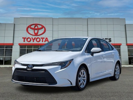 2025 Toyota Corolla LE Sedan