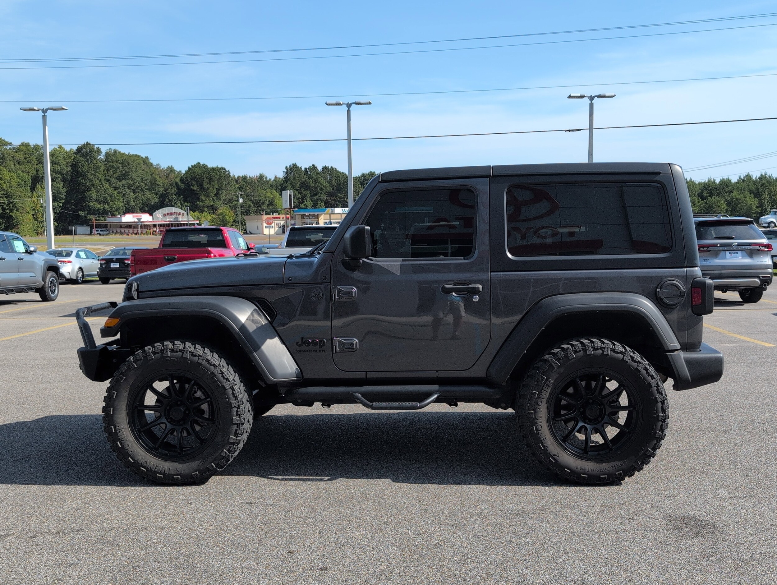 2022 Jeep Wrangler Sport photo 2