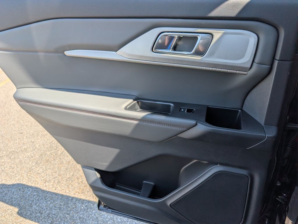 2026 Ford Explorer - Photo 28