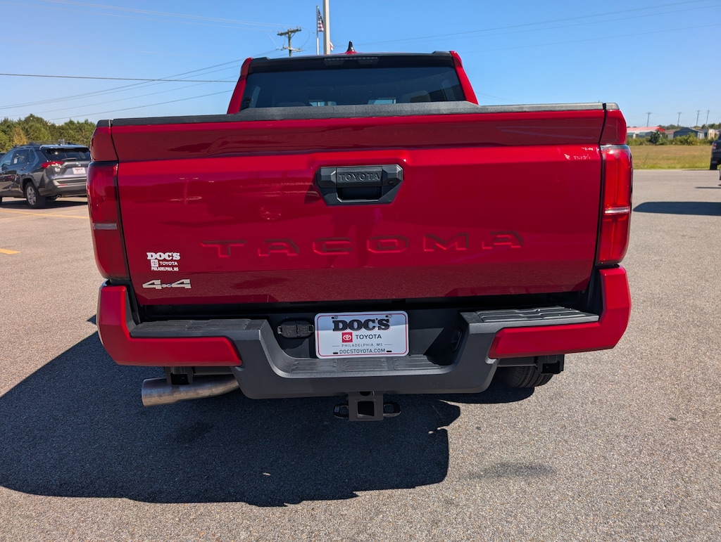 New 2025 Toyota Tacoma SR5 Double Cab 5' Bed AT Truck Double Cab