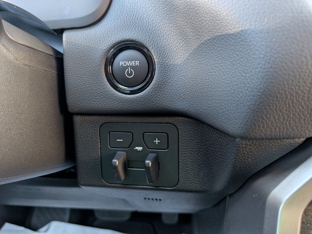 2026 Toyota Tundra Limited - Photo 16