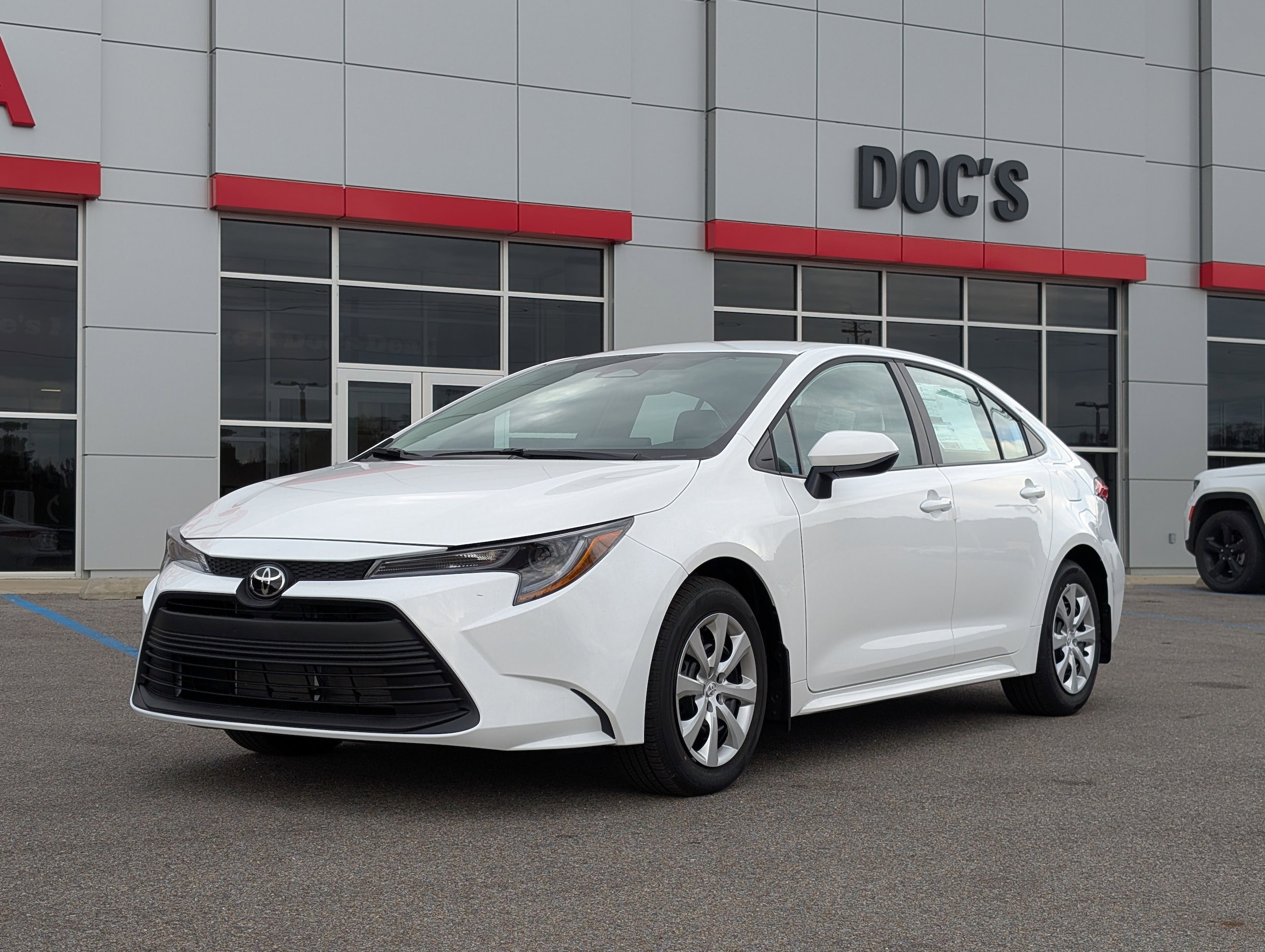 2026 Toyota Corolla LE's photo