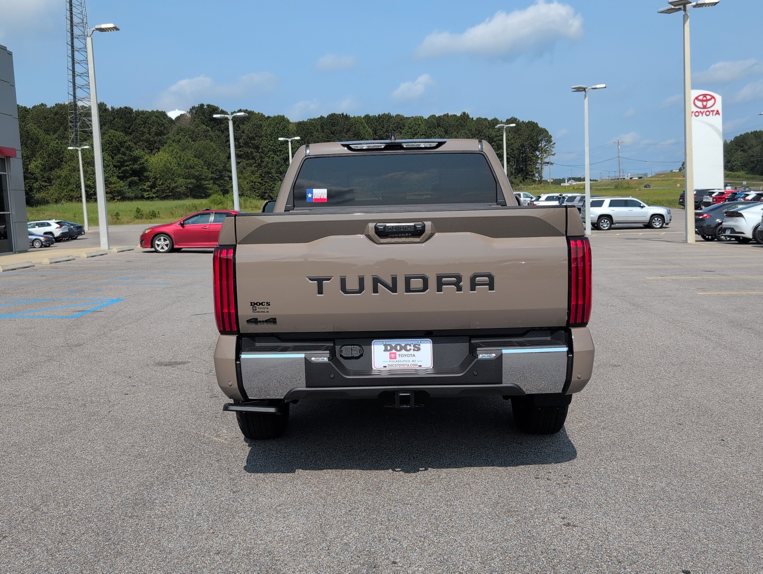 2026 Toyota Tundra SR5 CrewMax photo 4