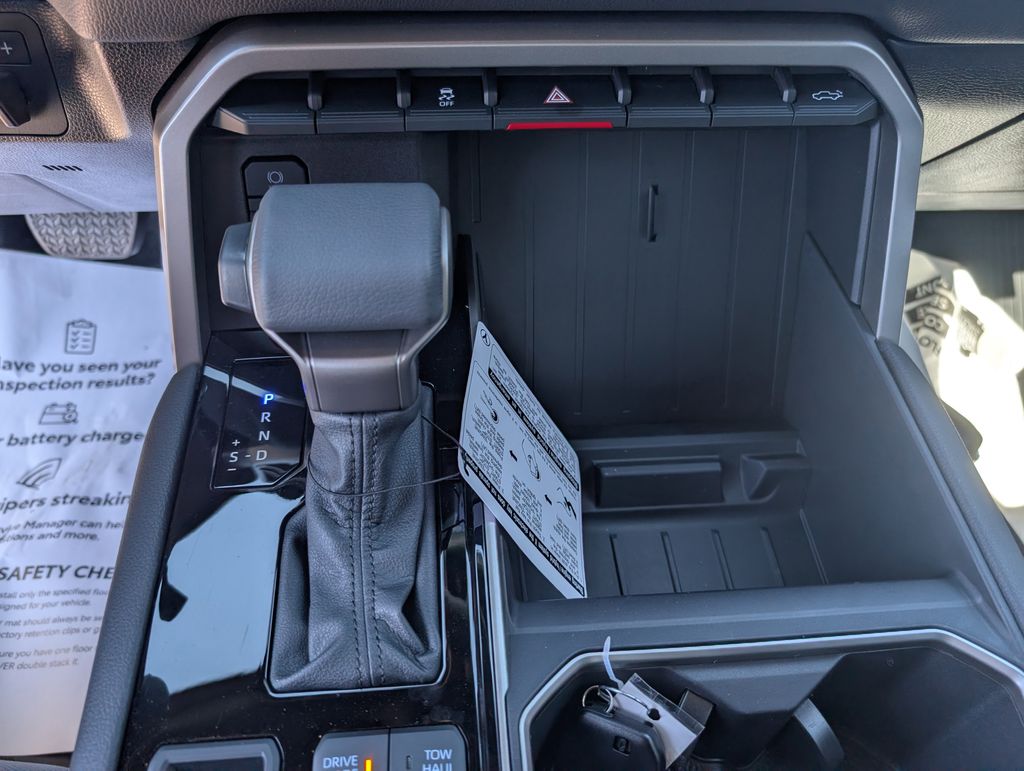2026 Toyota Tundra Limited - Photo 18