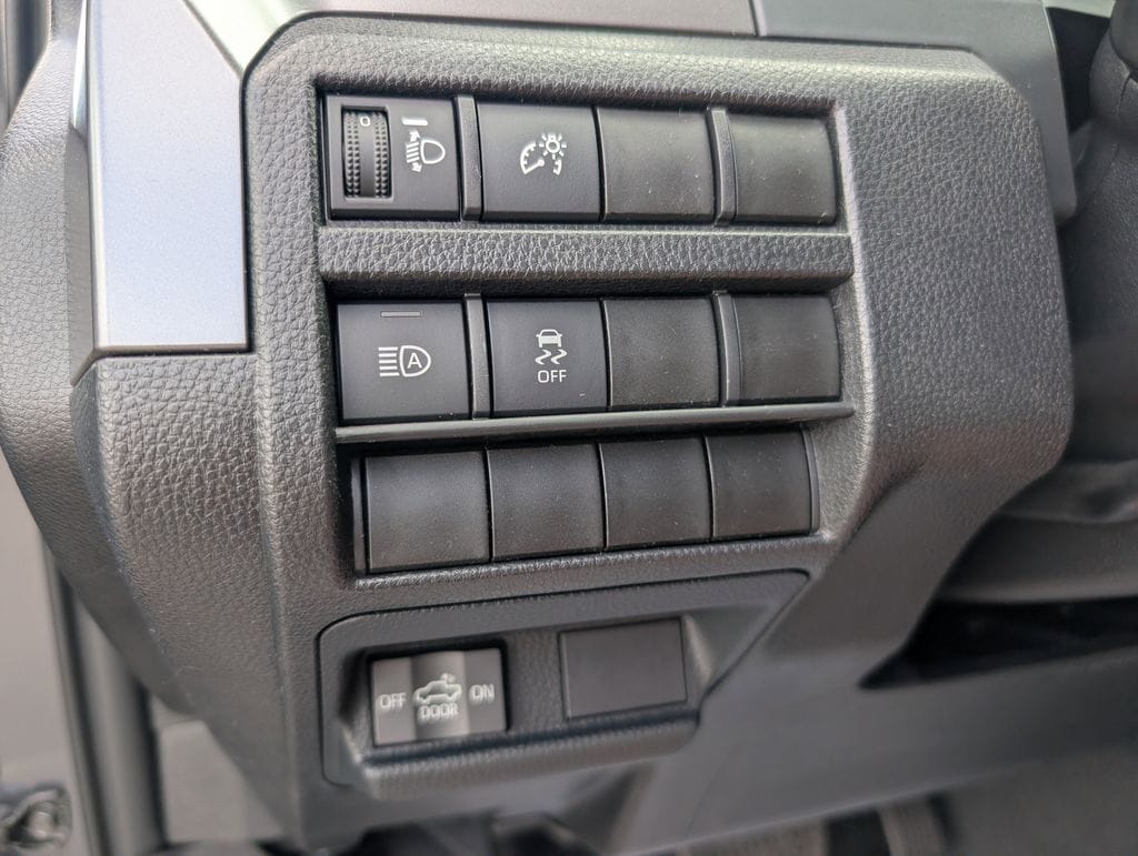 2026 Toyota Tacoma SR5 - Photo 22