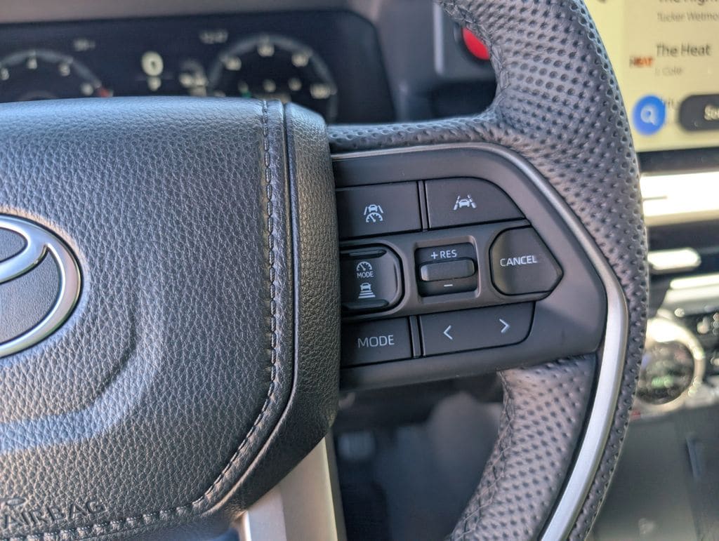2026 Toyota Tacoma TRD Off Road - Photo 9