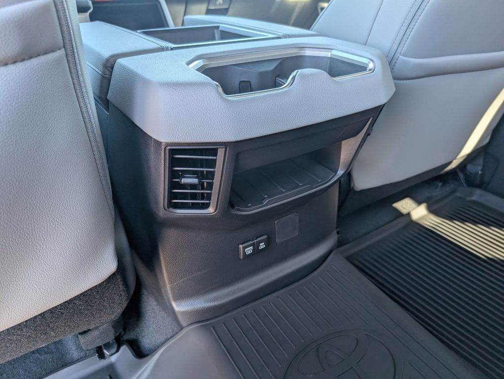 2026 Toyota Tundra Limited - Photo 28