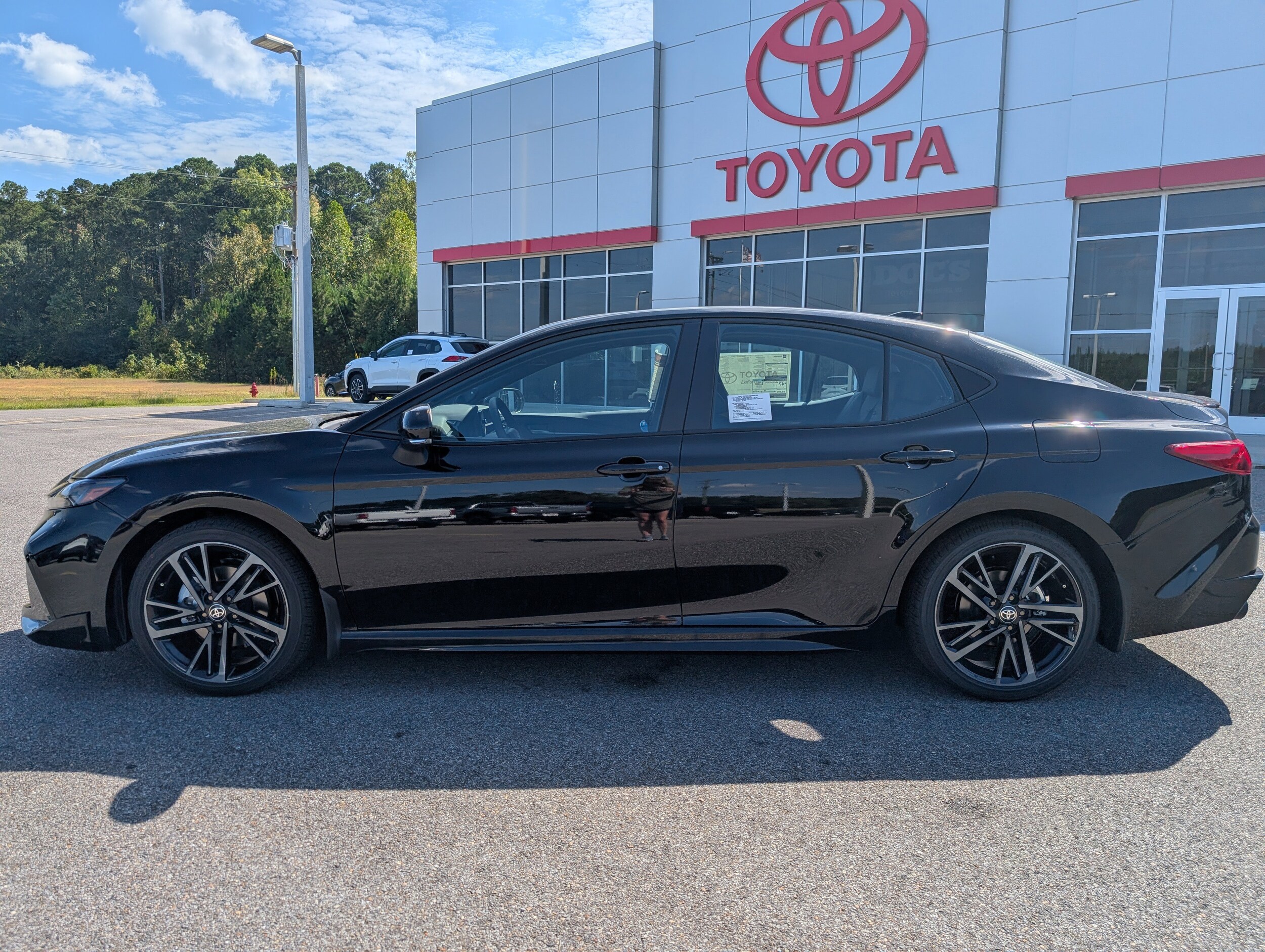2025 Toyota Camry XSE photo 2