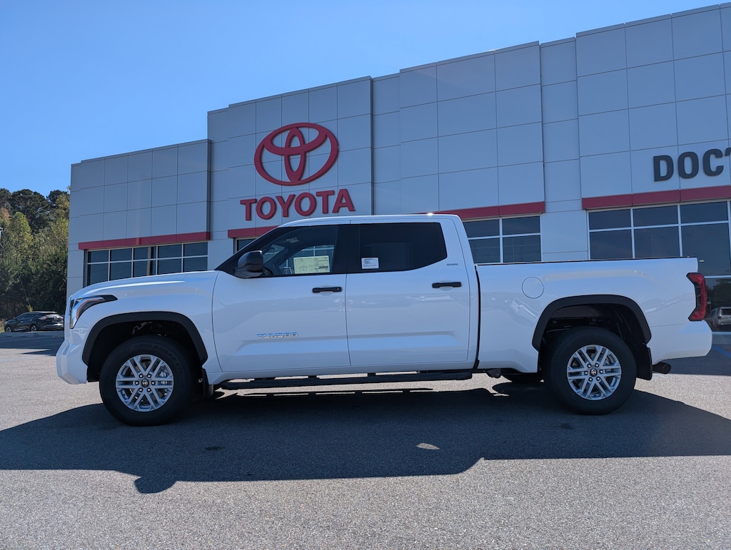 New 2026 Toyota Tundra SR5 CrewMax 6.5' Bed Truck CrewMax