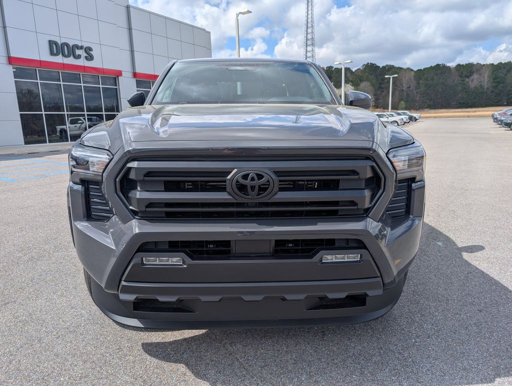 2026 Toyota Tacoma SR5 - Photo 8