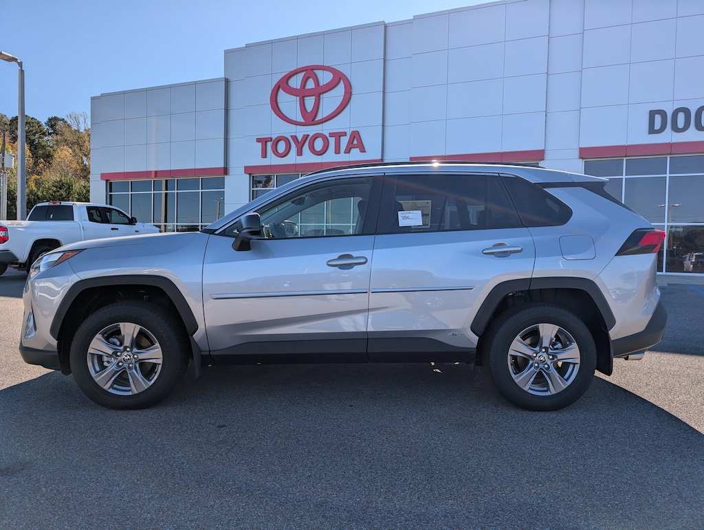 New 2025 Toyota RAV4 Hybrid Hybrid LE AWD SUV