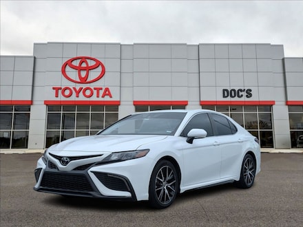 2022 Toyota Camry SE Sedan