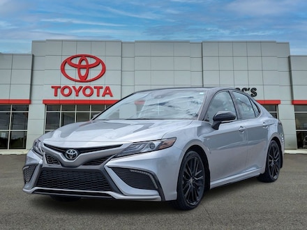 2023 Toyota Camry XSE Sedan