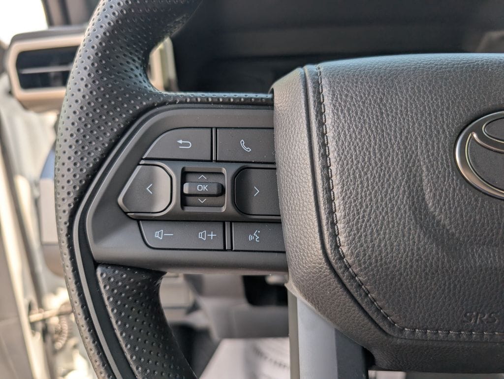 2026 Toyota Tacoma SR5 - Photo 22