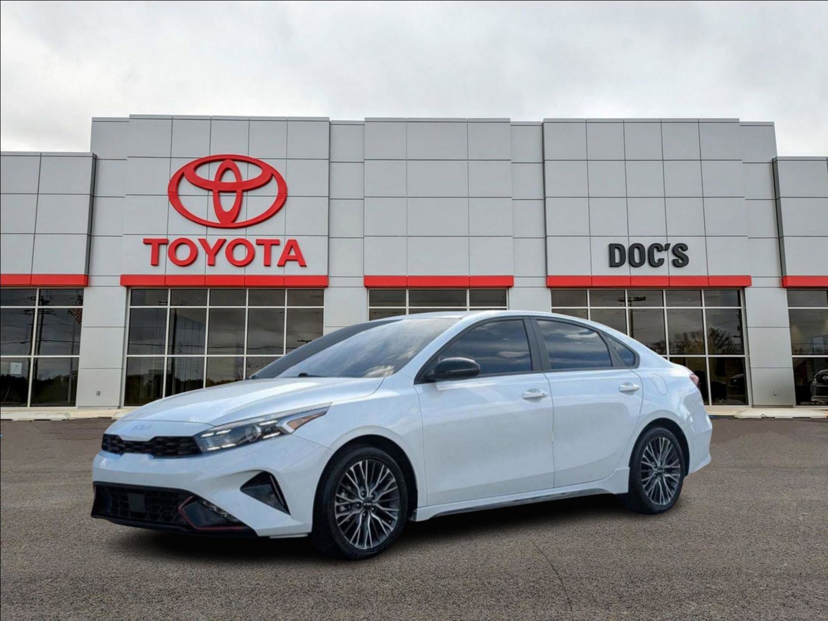 2023 Kia Forte GT-Line's photo