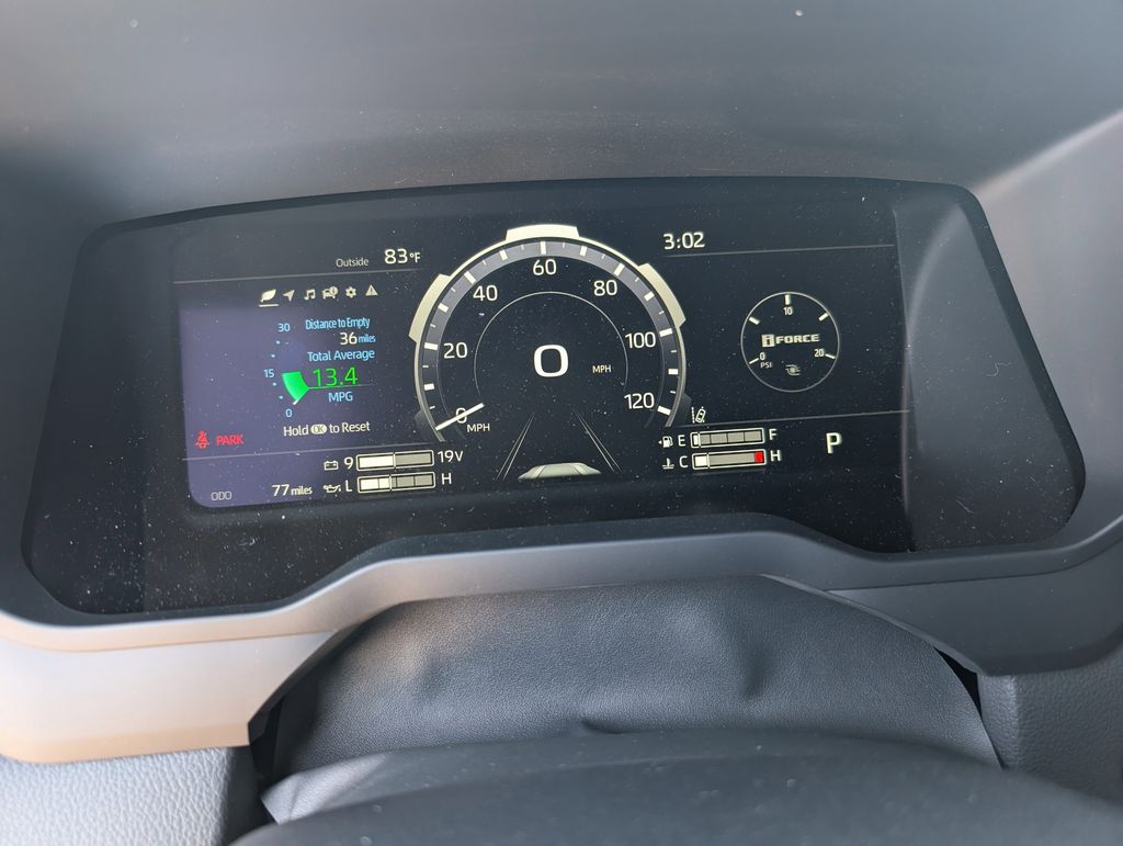 2026 Toyota Tundra Limited - Photo 20
