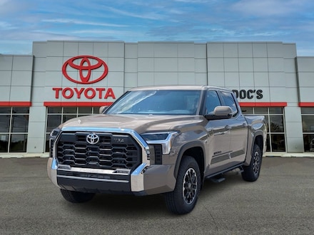 2026 Toyota Tundra SR5 SR5 CREWMAX 5.5 4-Wheel Drive CrewMax