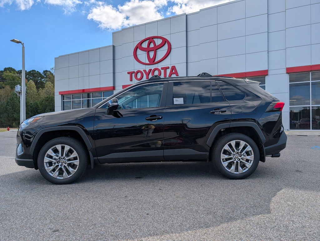 New 2025 Toyota RAV4 XLE Premium FWD SUV