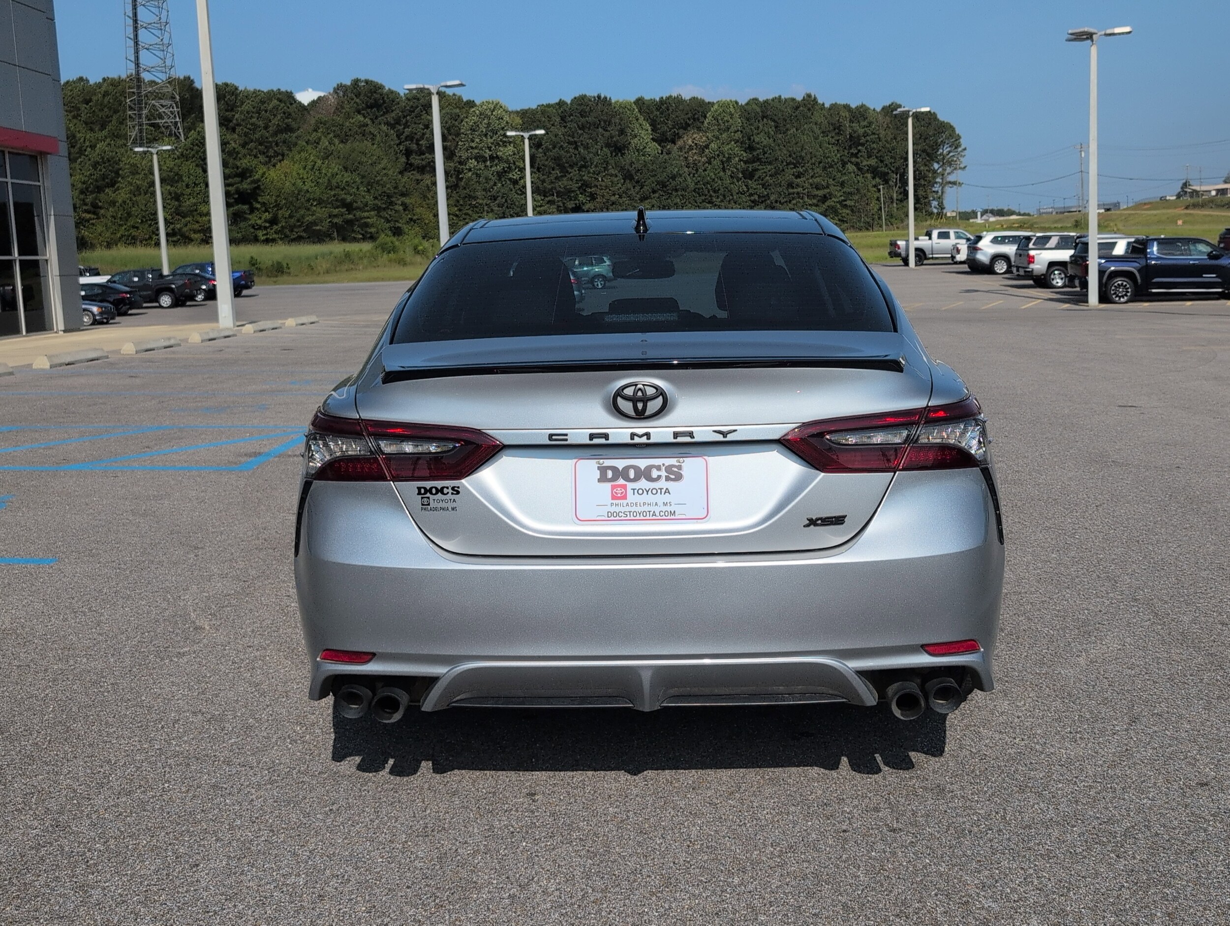 2023 Toyota Camry XSE photo 4