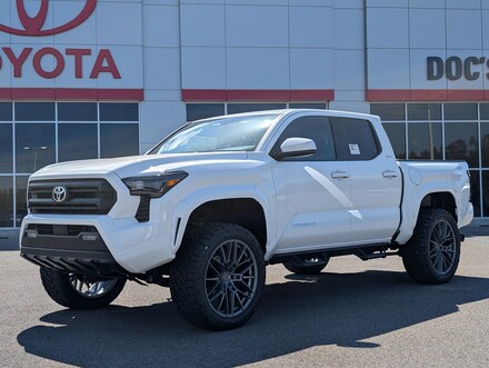 2025 Toyota Tacoma SR5 Double Cab 5' Bed AT Truck Double Cab 4WD Double Cab