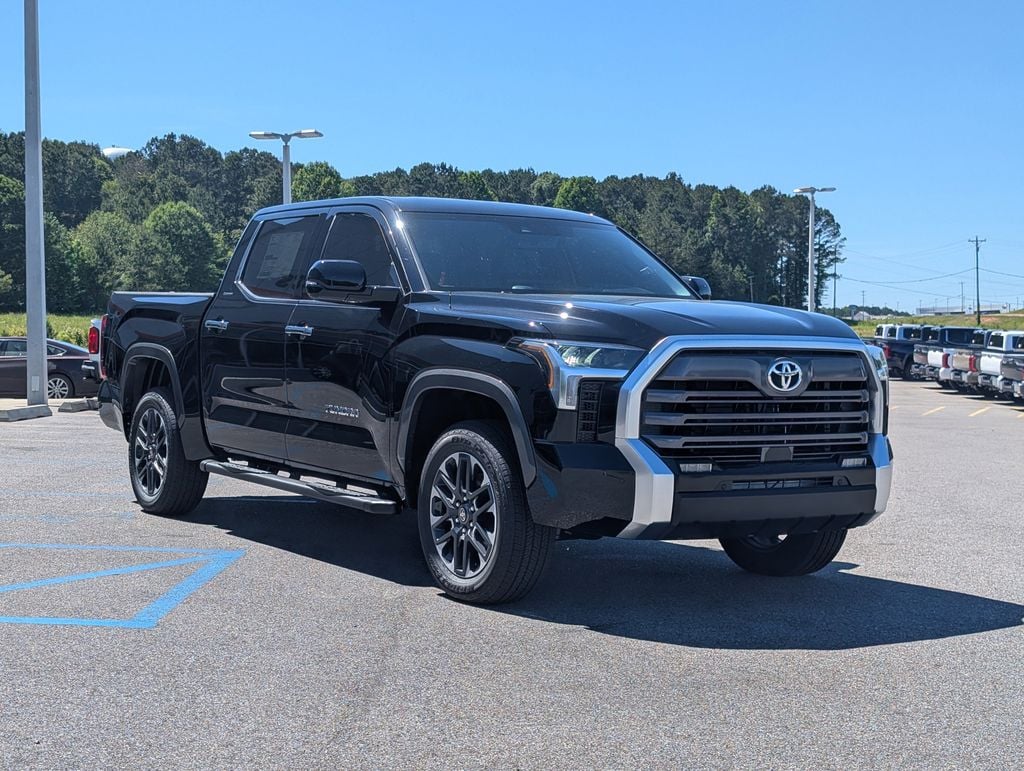 2026 Toyota Tundra Limited - Photo 7