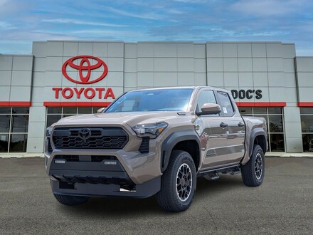 2026 Toyota Tacoma i-FORCE MAX TRD Off-Road 4X4 DOUBLE CAB HV 4-Wheel Drive Double Cab