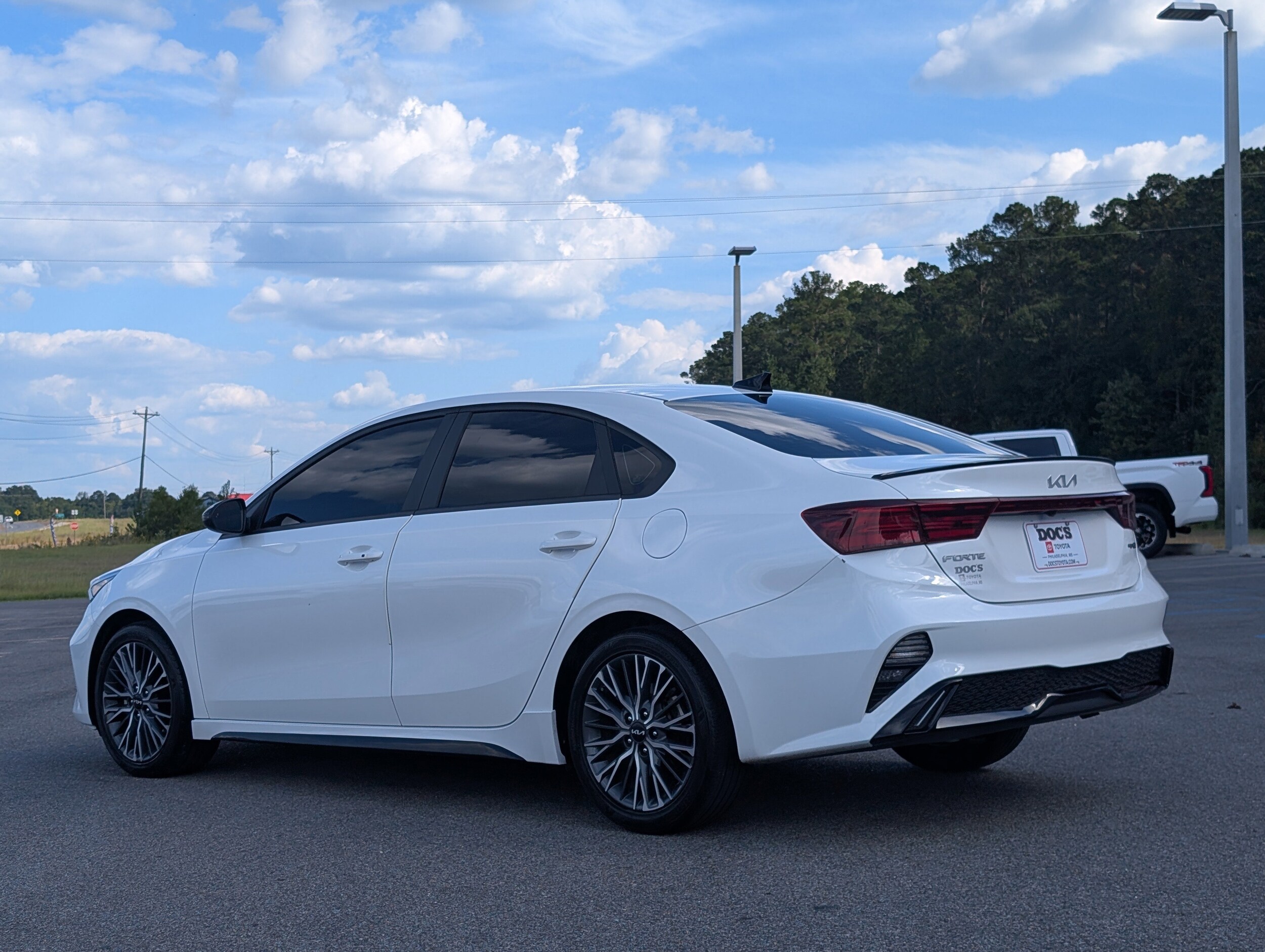 2023 Kia Forte GT-Line photo 3
