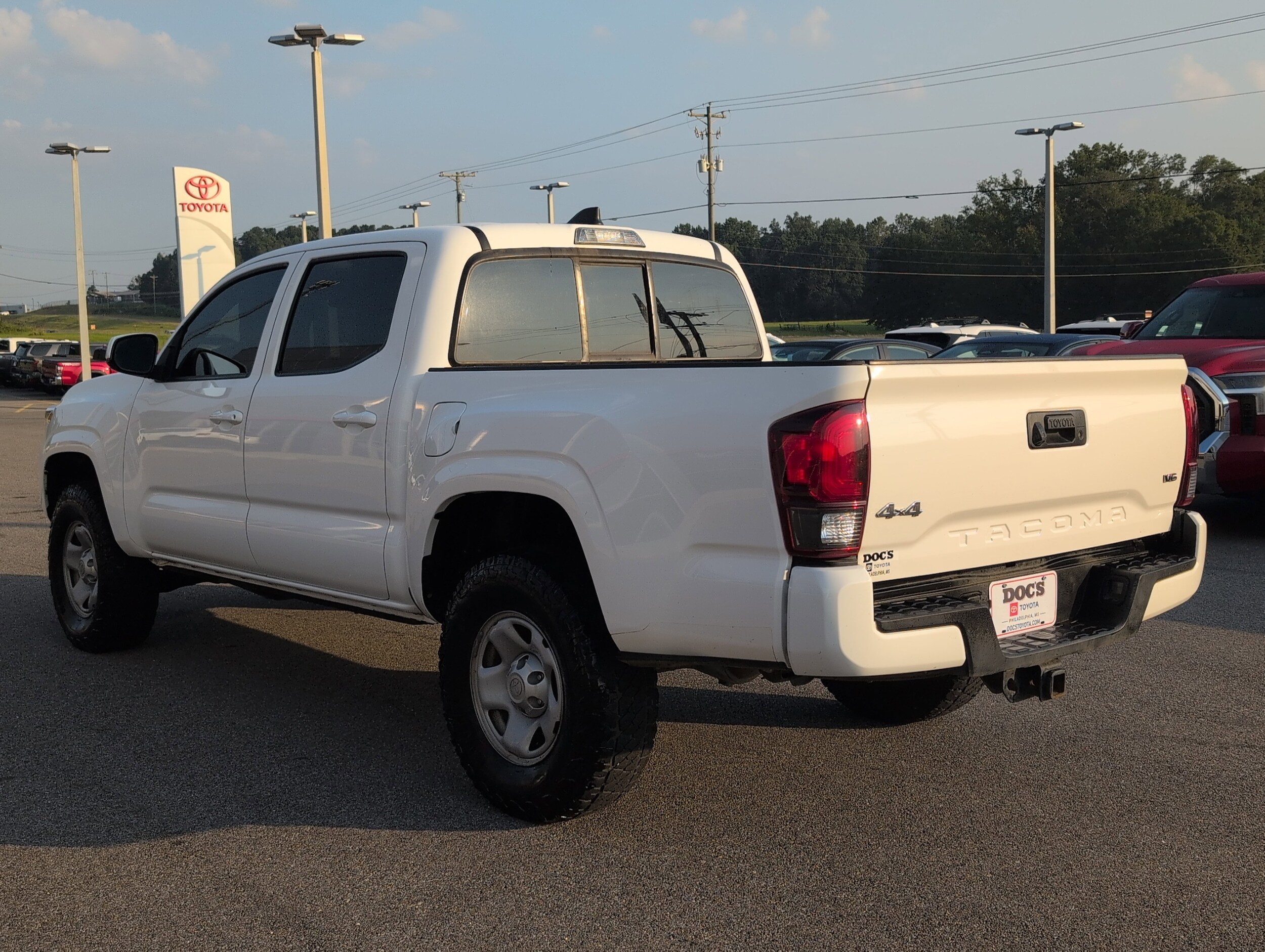 2023 Toyota Tacoma SR V6 photo 2