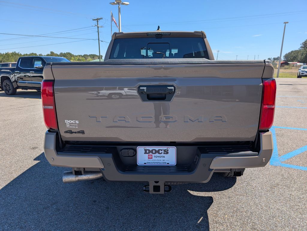 2026 Toyota Tacoma TRD Off Road - Photo 8