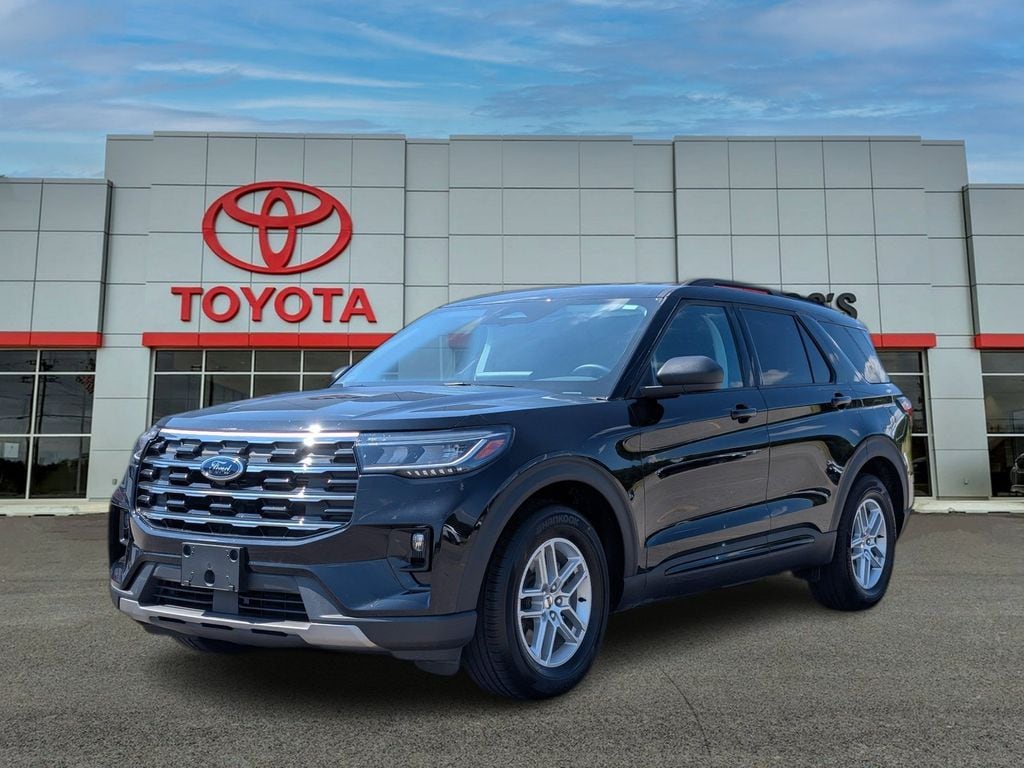 2026 Ford Explorer - Photo 1
