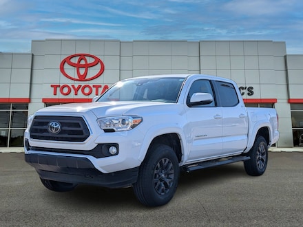 2022 Toyota Tacoma SR5 Truck Double Cab