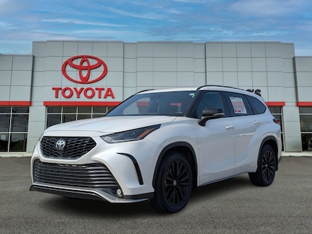 2023 Toyota Highlander XSE SUV