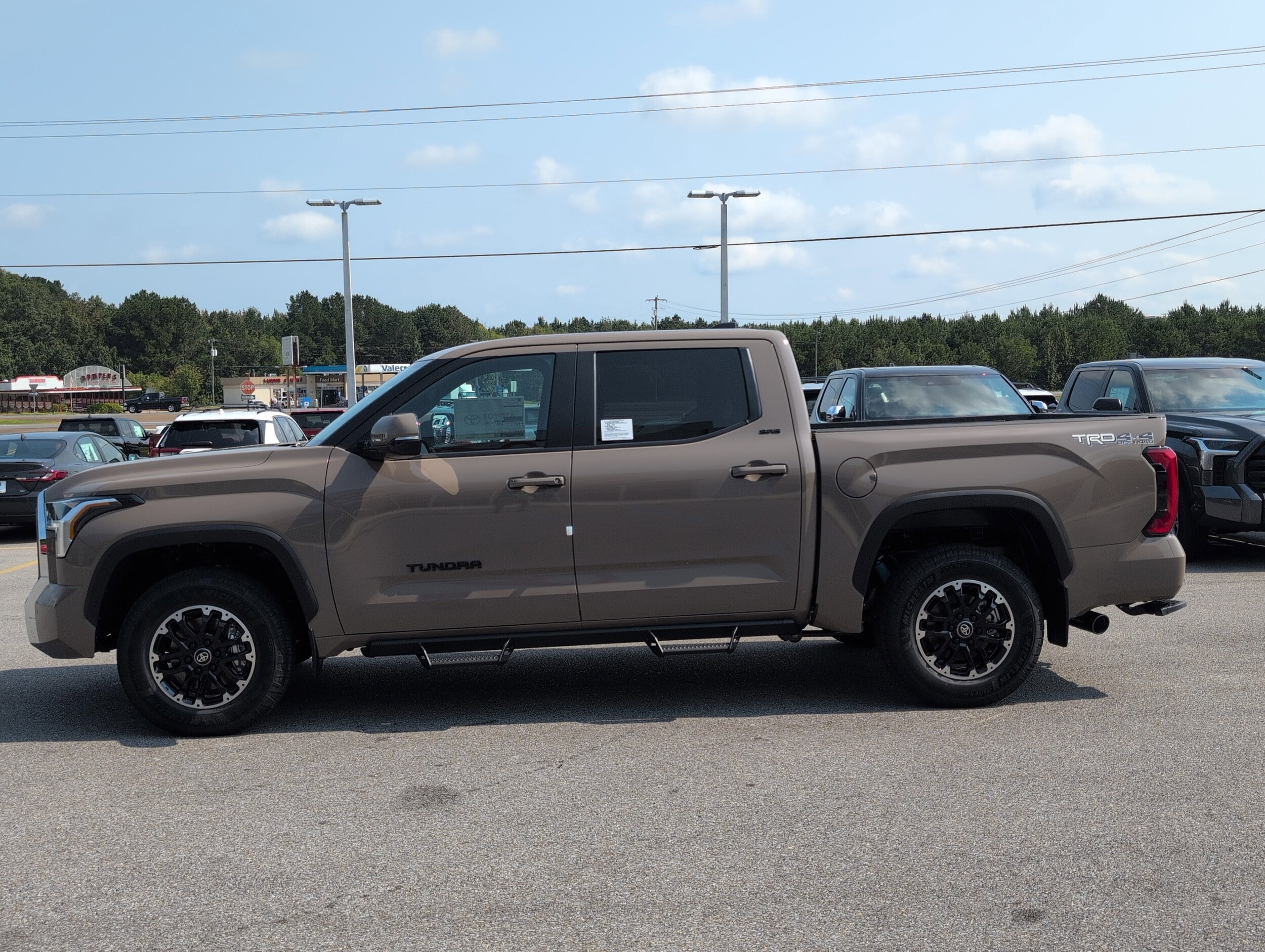 2026 Toyota Tundra SR5 CrewMax photo 2