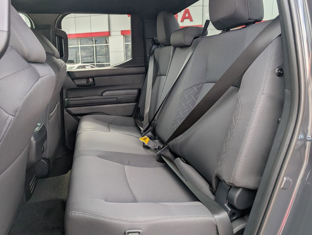 2026 Toyota Tacoma SR5 - Photo 28