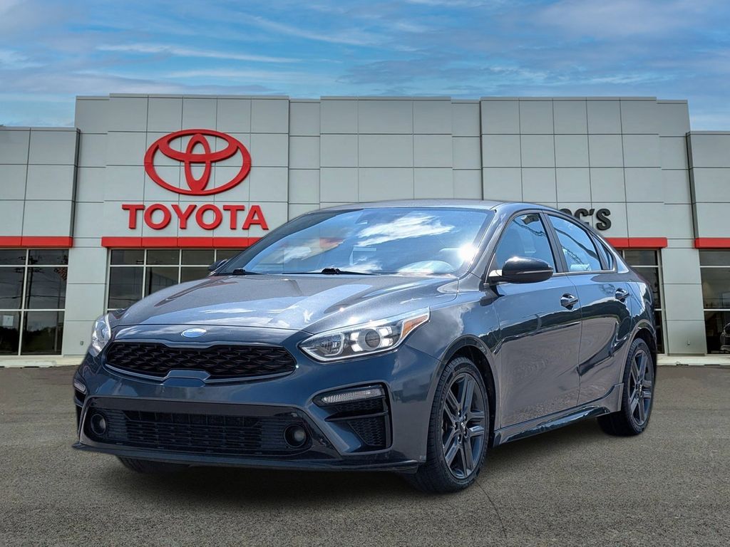 2021 Kia Forte GT-Line AT's photo