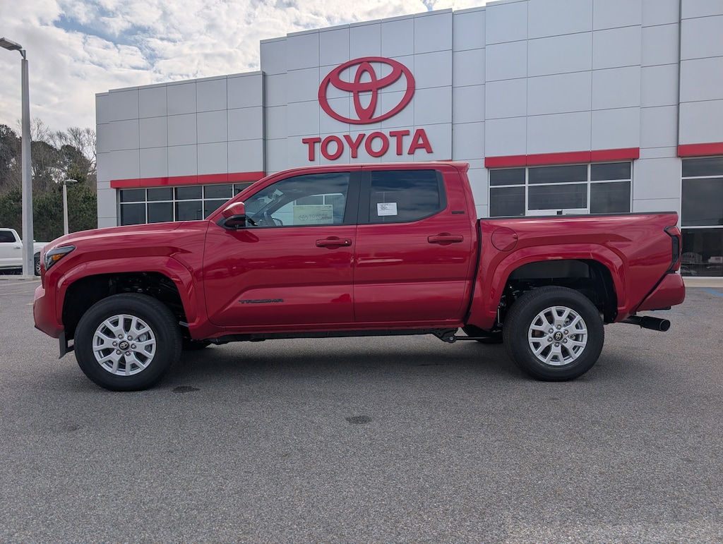 New 2026 Toyota Tacoma SR5 Double Cab 5' Bed AT Truck Double Cab
