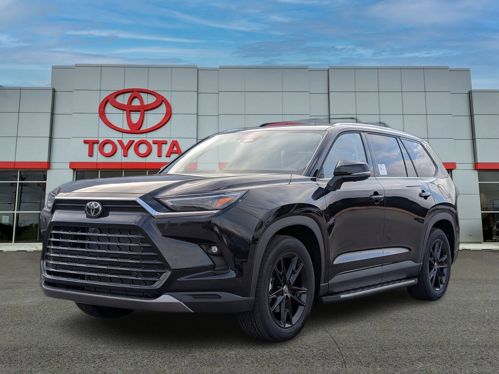 2026 Toyota Grand Highlander Platinum's photo