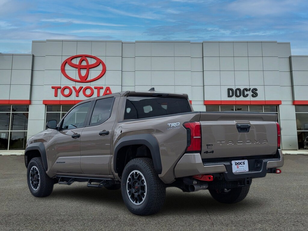 New 2026 Toyota Tacoma TRD Off Road Double Cab 5' Bed AT Truck Double Cab