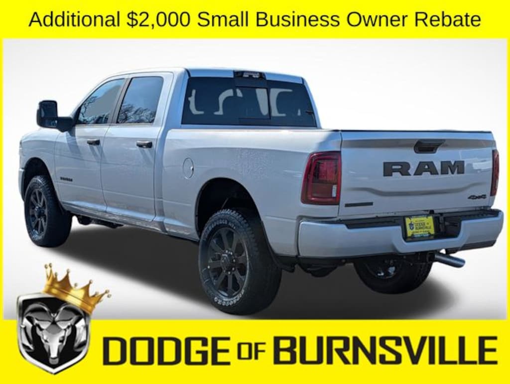 New 2026 Ram 3500 BIG HORN CREW CAB 4X4 6'4 BOX Pickup