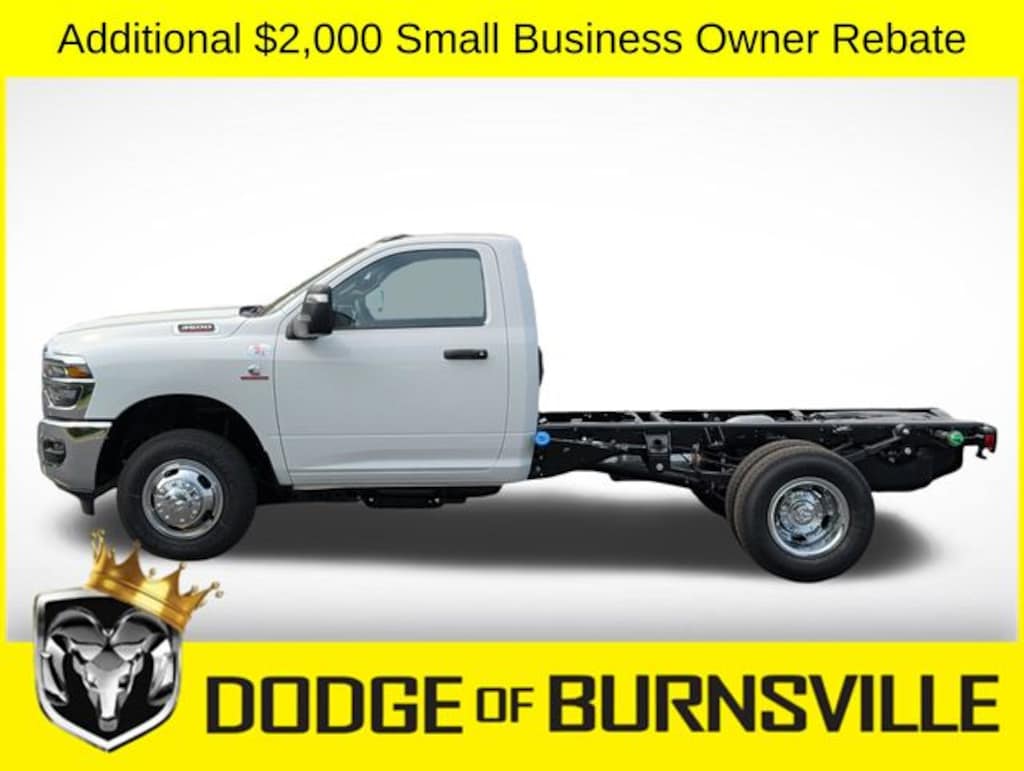 New 2026 Ram 3500 TRADESMAN CHASSIS REGULAR CAB 4X4 60' CA Pickup