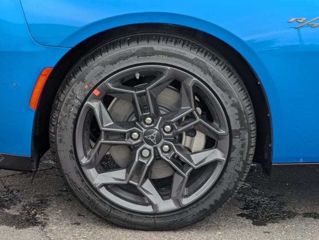 New 2026 Dodge Charger R/T PLUS 4-DOOR AWD Sedan