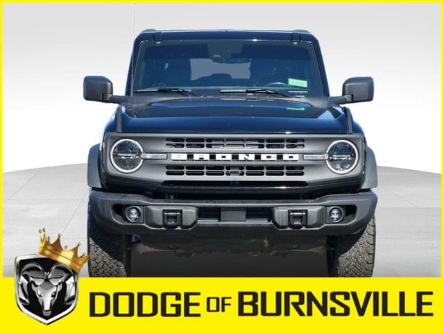 Used 2024 Ford Bronco 4-Door Black Diamond with VIN 1FMDE1BH8RLB06196 for sale in Burnsville, Minnesota