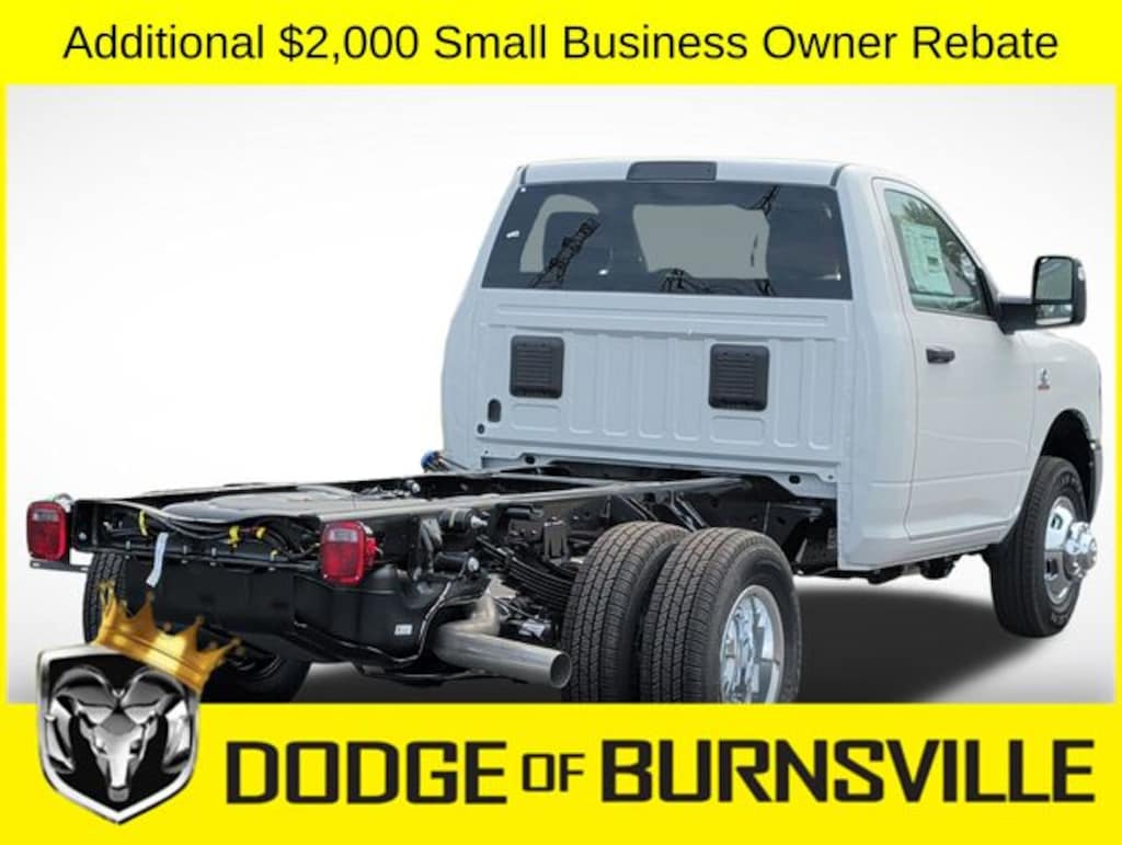 New 2026 Ram 3500 TRADESMAN CHASSIS REGULAR CAB 4X4 60' CA Pickup