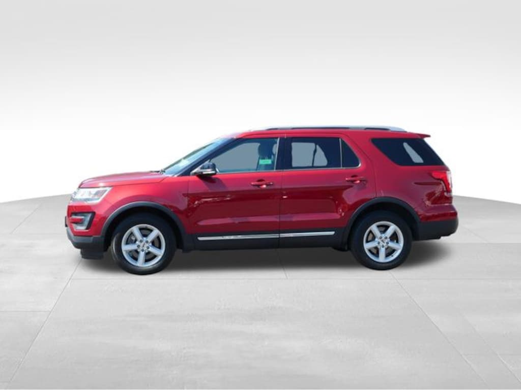 Used 2016 Ford Explorer XLT SUV