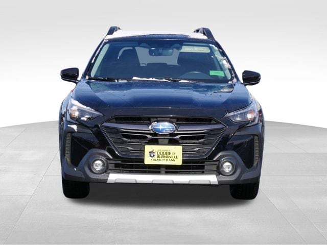 Used 2023 Subaru Outback Limited with VIN 4S4BTGND3P3115992 for sale in Burnsville, Minnesota