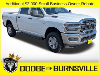2026 Ram 3500 TRADESMAN CREW CAB 4X4 6'4 BOX Pickup
