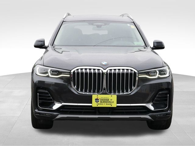Used 2022 BMW X7 40i with VIN 5UXCW2C09N9L74885 for sale in Burnsville, Minnesota