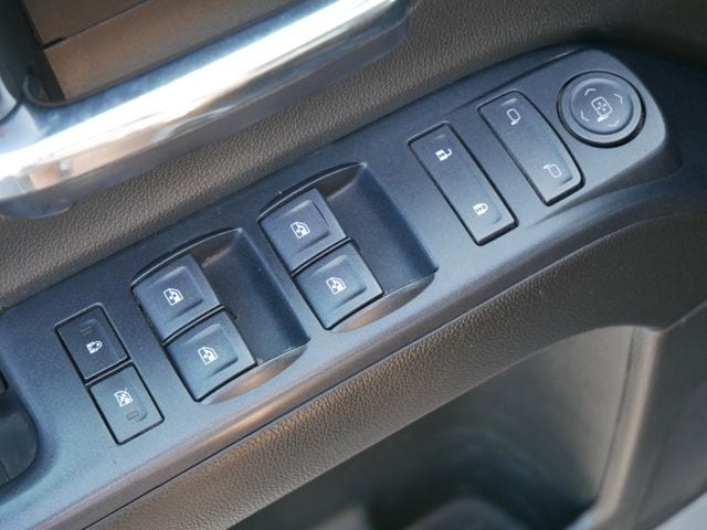 2021 Chevrolet Silverado MD - Photo 17